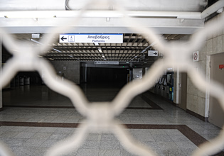 Πρωτομαγιά: Ακινητοποιημένα Μετρό, Ηλεκτρικός και Τραμ – Πώς θα κινηθούν τα λεωφορεία