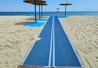 Δύο νέες υποδομές για την αυτόνομη πρόσβαση ΑμεΑ στις παραλίες της Κατερίνης