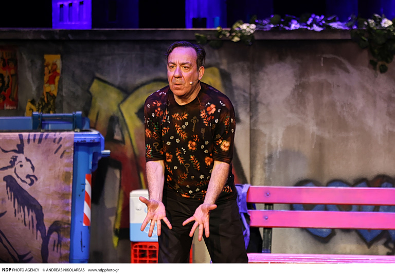 Σωτήρης Καλυβάτσης: Ποιες είναι οι σχέσεις του με τους ΑΜΑΝ