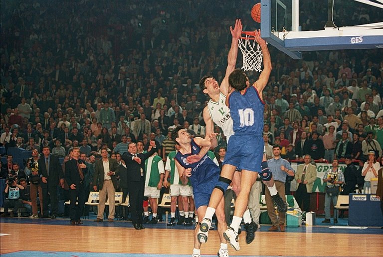 Marca για τη Euroleague του Παναθηναϊκού στο Παρίσι: «Η μεγαλύτερη κλοπή του ευρωπαϊκού μπάσκετ»