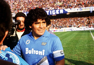 Ο γιατρός του Μαραντόνα κατέθεσε στη δίκη: «Είμαι αθώος, τον αγαπούσα»