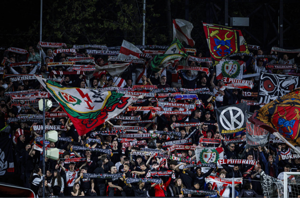 «Τρέλα» στον κόσμο της Ράγιο Βαγιεκάνο για τη ρεβάνς στη Νέα Φιλαδέλφεια με την ΑΕΚ