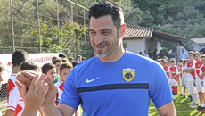 Ο Ζήκος το… πιστεύει μετά το 3-0 από τη Βαγιεκάνο: «Η ΑΕΚ έχει τις περισσότερες πιθανότητες να προκριθεί»