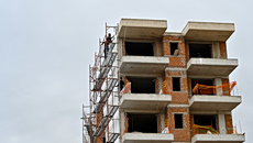 Ανοίγει ο δρόμος για τη μεταφορά του συντελεστή δόμησης