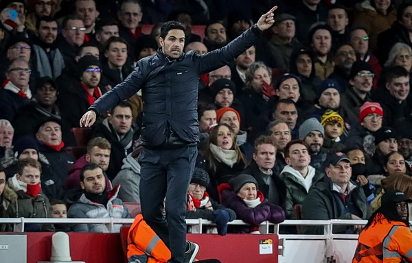 Η Άρσεναλ σκέφτεται να κάνει το μεγαλύτερο λάθος της… ιστορίας της