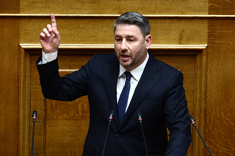 Ανδρουλάκης: Έγινε χυδαίο ντιλάρισμα χθες στη Βουλή – Ο Μητσοτάκης έδωσε ψίχουλα στον κόσμο