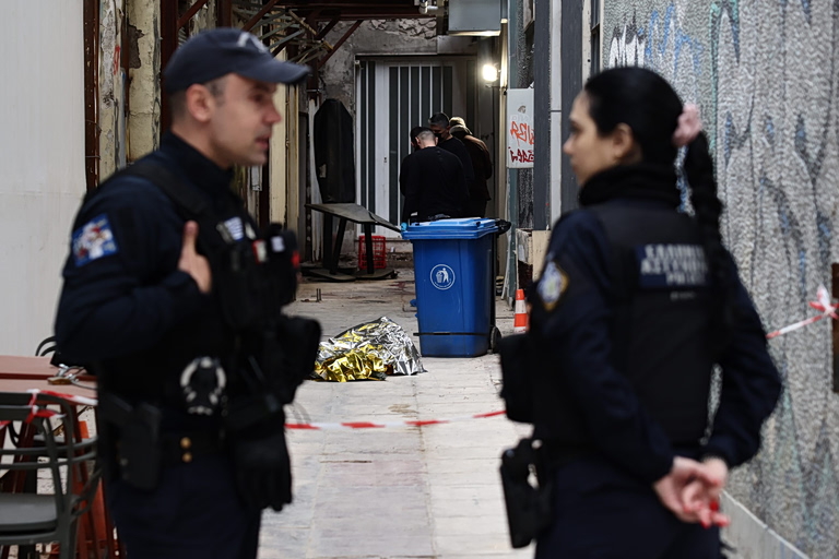 Σοκάρουν τα στοιχεία για τον θάνατο της 30χρονης – Κάμερα κατέγραψε τι συνέβη με τον 45χρονο Ιταλό και την άτυχη γυναίκα