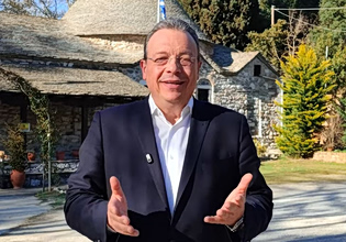 Φάμελλος: Το φως της Ανάστασης μας δείχνει τον δρόμο για την κοινωνία που αξίζουμε – Μια κοινωνία δικαίου