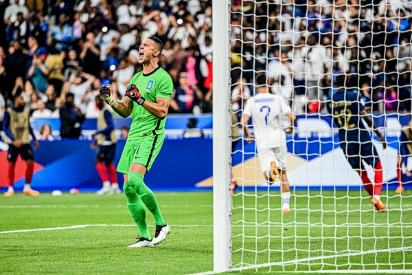 AS: «Ο Παναθηναϊκός ενδιαφέρεται για τον Βλαχοδήμο»