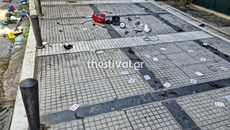 Θεσσαλονίκη: Παραπέμφθηκε στο Αυτόφωρο η μητέρα του 5χρονου που πετούσε πράγματα από μπαλκόνι