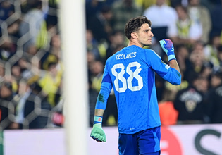 Ο Ολυμπιακός θυμήθηκε την επική πρόκριση επί της Φενέρ και τις επεμβάσεις του Τζολάκη στα πέναλτι (pic, vid)