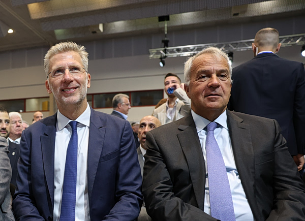 Πυρά (και) Βορίδη κατά του Σκέρτσου με τελικό αποδέκτη το Μαξίμου: Οι εξωκοινοβουλευτικοί δεν μπορούν να ασκούν αφ’ υψηλού κριτική στους βουλευτές