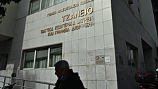 Πειραιάς: Σε κρίσιμη κατάσταση στη ΜΕΘ του Τζάνειου ο 17χρονος που παρασύρθηκε από λεωφορείο