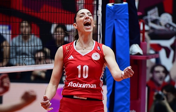 Τέλος εποχής στον Ολυμπιακό: Σταμάτησε το βόλεϊ η Μελίνα Εμμανουηλίδου