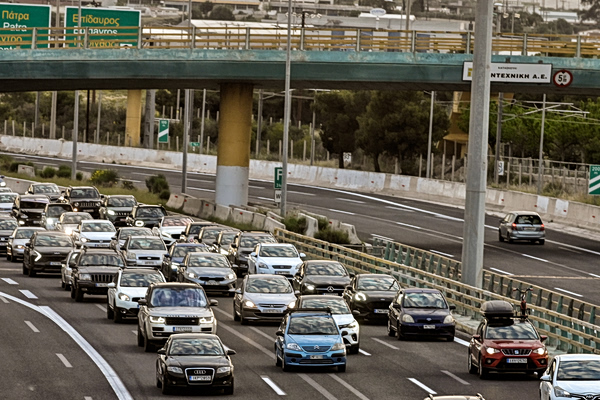 ΕΛΑΣ: Αυξημένα μέτρα οδικής ασφάλειας σε όλη την Ελλάδα για την περίοδο του Πάσχα
