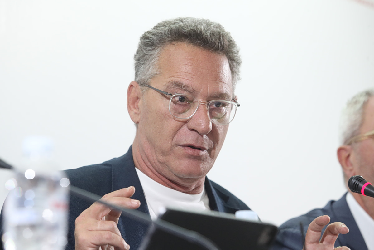 Αρβανίτης: Η κτηνοτροφία και η οικονομία της Λέσβου καταστρέφονται