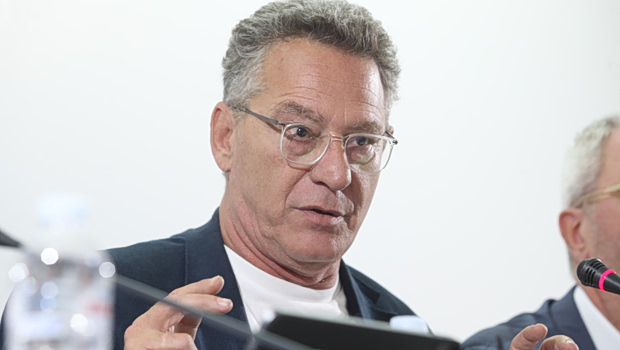 Αρβανίτης: Η κτηνοτροφία και η οικονομία της Λέσβου καταστρέφονται