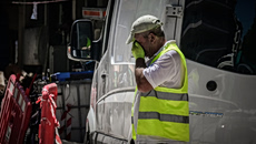 Εργατικά δυστυχήματα: Αρνητικό ρεκόρ τετραετίας το 2025 – 8 αυτοκτονίες, 22 θάνατοι από θερμική καταπόνηση