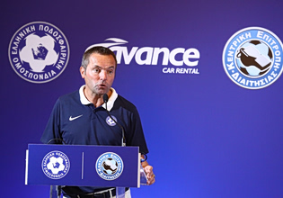 Λανουά στους διαιτητές: «Πρόκληση η Ελλάδα για μένα – Αν μείνω κάποιοι θα είστε στην Super League 2»