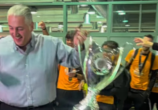 Πανζουρλισμός στο Ηράκλειο κατά την υποδοχή του ΟΦΗ: Αποθέωση, συνθήματα και…ζεϊμπέκικο με την κούπα (vids, pics)