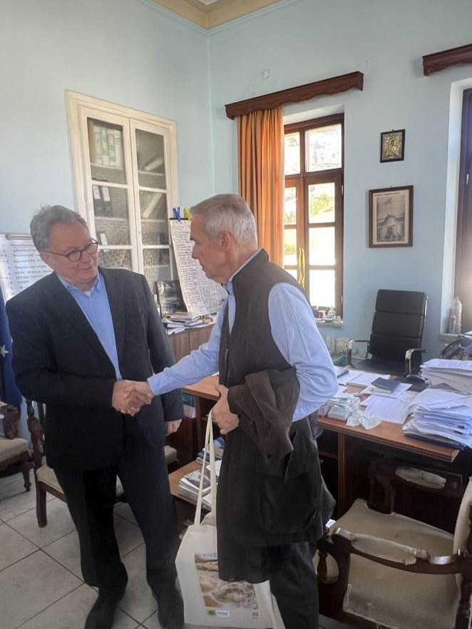 Στο επίκεντρο συνάντησης, το αίτημα για νέο λιμάνι στο Δήμο Νισυρίων