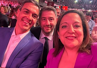 Η σέλφι και τα… χαμόγελα του Νίκου Ανδρουλάκη με τον Πέδρο Σάντσεθ στη Βαρκελώνη