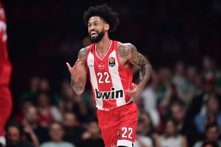 Υπόκλιση σε Ντόρσεϊ από τη Euroleague: «Είναι κορυφαίος και απολαμβάνει κάθε στιγμή» (vid)