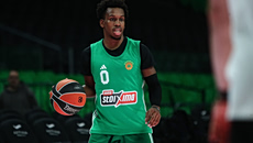 Σορτς: «Δεν χάσαμε την πίστη μας μετά την ήττα από τη Χάποελ»