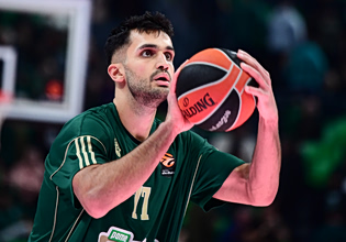 «Σε συζητήσεις με την Φενέρμπαχτσε ο Γιούρτσεβεν» (pic)