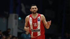 Γράφει ιστορία ο Παπανικολάου: Έγινε τρίτος παίκτης με τα περισσότερα ματς στην Euroleague