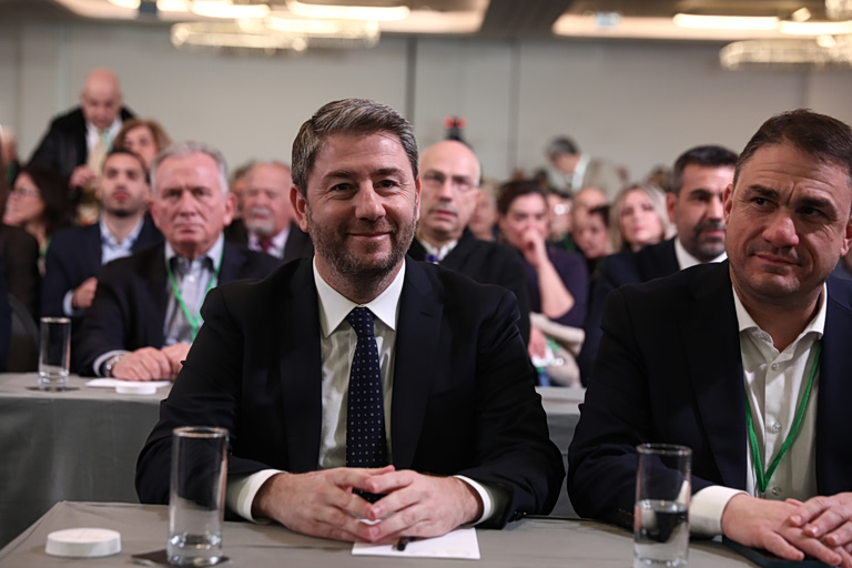 Τσουκαλάς: Πανικόβλητη η κυβέρνηση, σεβασμός αλά καρτ στη Δικαιοσύνη από τη Νέα Δημοκρατία