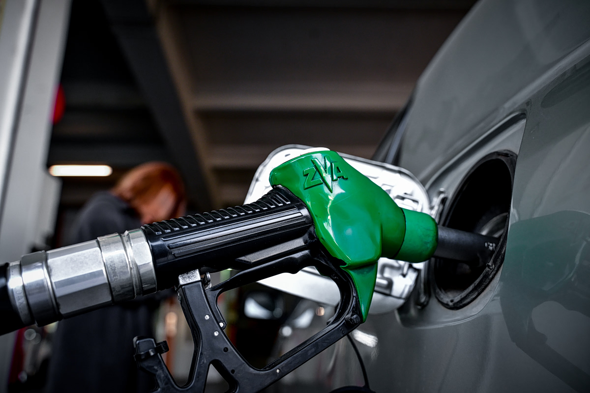 Fuel Pass: Ποια ΑΦΜ μπορούν να κάνουν αίτηση τη Μεγάλη Πέμπτη – Πότε ανοίγει για όλους