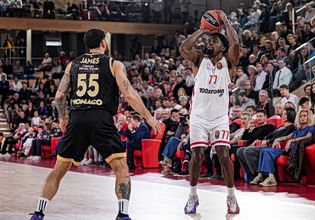 Μάικ Τζέιμς: «Θα έχουμε τις ευκαιρίες μας κόντρα στον Ολυμπιακό»