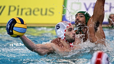 Ο Ολυμπιακός αντιμετωπίζει τον Παναθηναϊκό για το φινάλε της Β’ φάσης του πρωταθλήματος