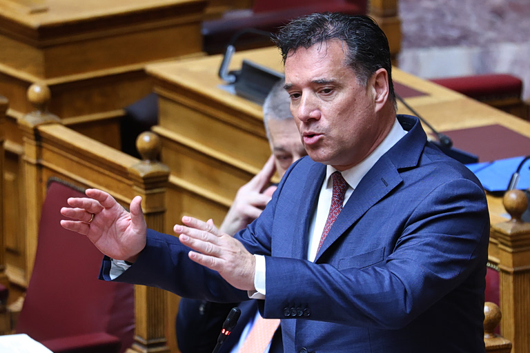 Νέα σύγκρουση ΠΑΣΟΚ με Γεωργιάδη για την ευρωπαϊκή εισαγγελία - «Προσπαθεί να μαζέψει τα ασυμμάζευτα»