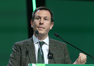 Δουδωνής: Κυβερνητική πλειοψηφία υπόδικων – Πάνω από 15 στους 156 εμπλέκονται σε ποινικές υποθέσεις