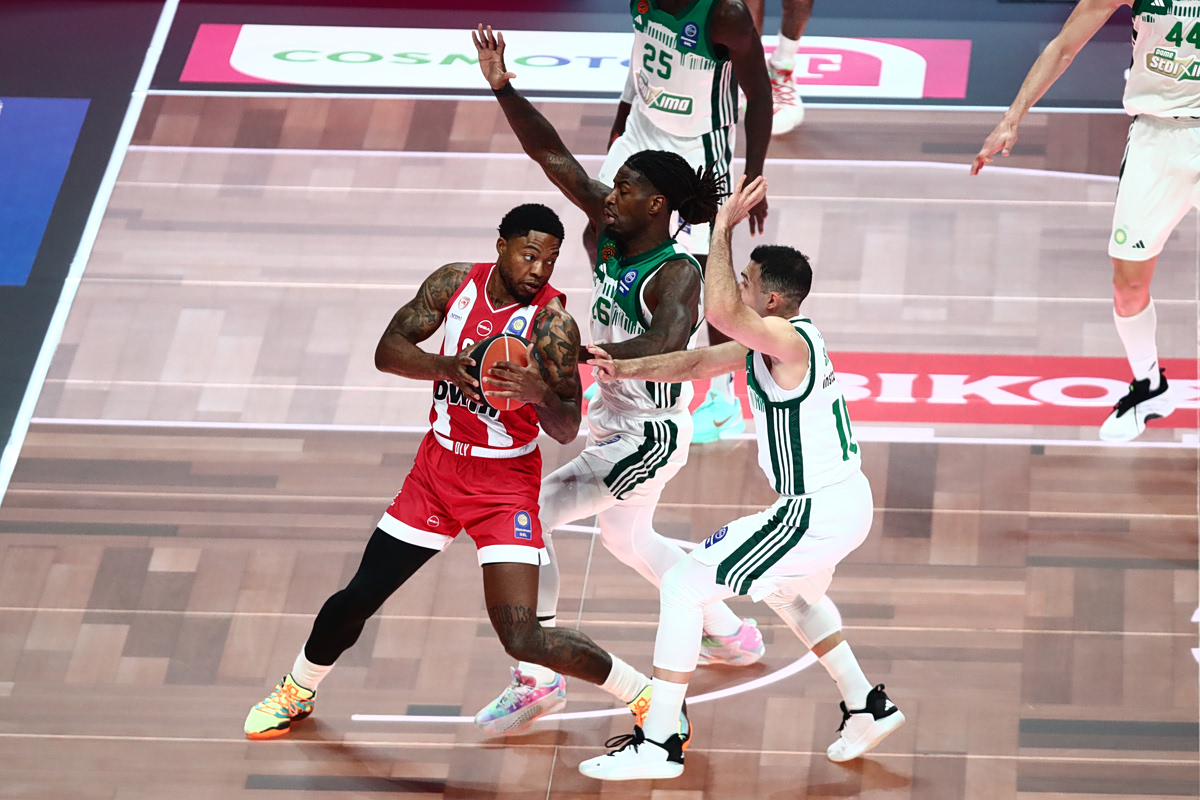 Ανακοίνωση της ΚΑΕ Ολυμπιακός για Τζόουνς και Παναθηναϊκό – Επιβεβαίωσε την προσφυγή στο ΑΣΕΑΔ