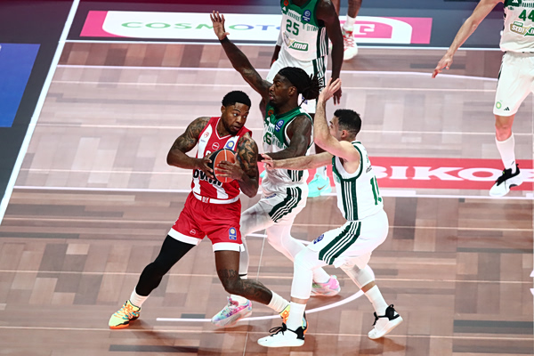 Ανακοίνωση της ΚΑΕ Ολυμπιακός για Τζόουνς και Παναθηναϊκό – Επιβεβαίωσε την προσφυγή στο ΑΣΕΑΔ