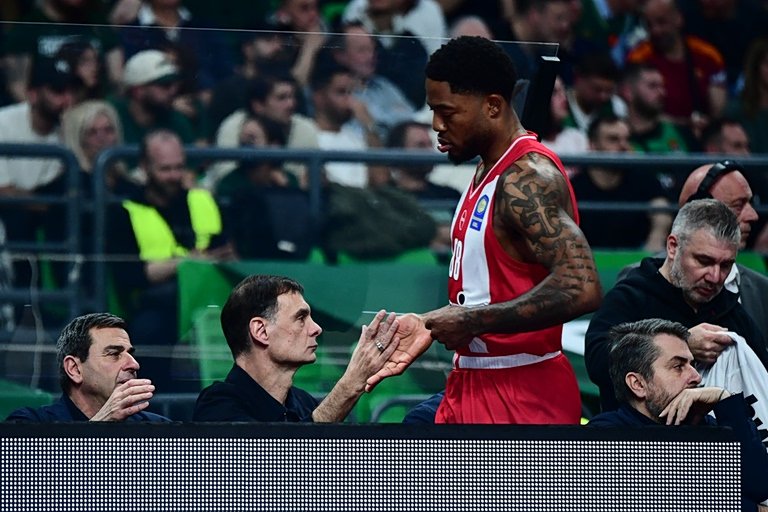 Ολυμπιακός: Θετικά νέα με Τζόουνς – Επέστρεψε σε φουλ ρυθμούς προπονήσεων