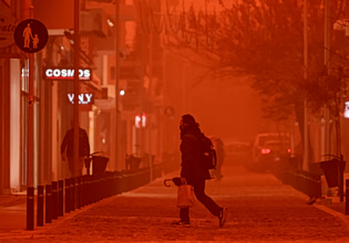 Η πορεία της αφρικανικής σκόνης μέσα από εντυπωσιακές δορυφορικές εικόνες