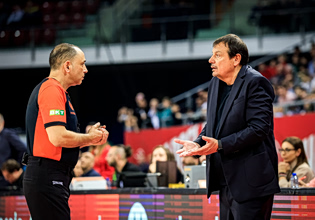 Δεν πήγε στο flash interview ο Αταμάν: «Δεν εκμεταλλευτήκαμε την ευκαιρία να κερδίσουμε με 15-20 πόντους.»