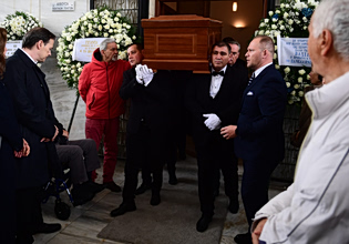 Το τελευταίο «αντίο» στον Βασίλη Γκούμα (pics)