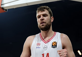 Βεζένκοφ: «Η κατάκτηση της Euroleague είναι ο μεγάλος μας στόχος»