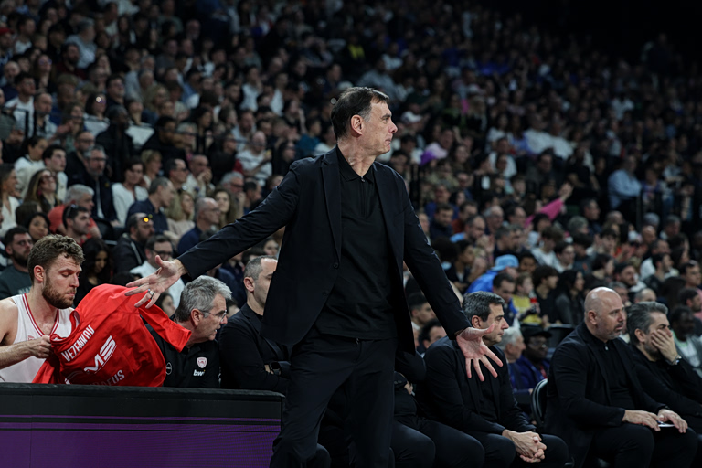 Μπαρτζώκας: «Δεν μπορείς να συγκρίνεις αυτό το ματς με τα επόμενα»