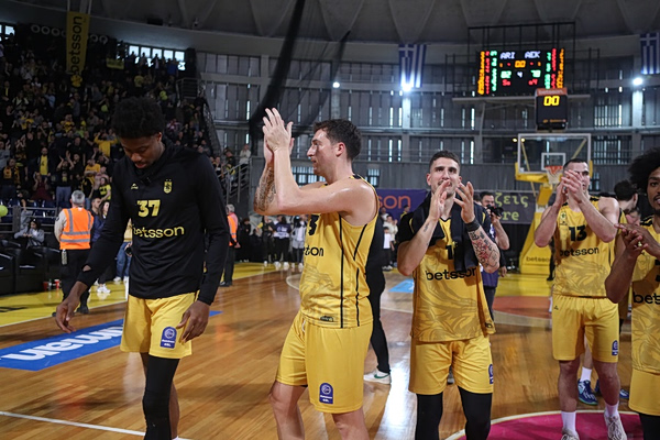 Άρης Betsson – ΑΕΚ 82 – 78: Νίκη «4άδας» με σούπερ Μήτρου – Λονγκ οι γηπεδούχοι (vids)