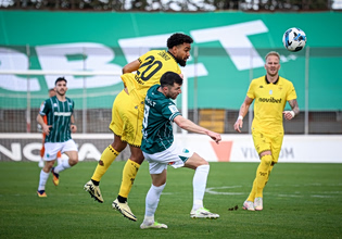 Λεβαδειακός – Άρης 1-1: Τρία δοκάρια οι «κίτρινοι», ισοπαλία… Ευρώπης οι «πράσινοι»