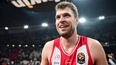 Τεράστιο το ενδιαφέρον για Βεζένκοφ και Ολυμπιακό στη Βουλγαρία – Ανοίγει και το πάνω διάζωμα του γηπέδου