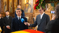 «Λύγισε» ο Ραζβάν Λουτσέσκου στον επικήδειο για τον Μιρτσέα Λουτσέσκου: «Ελπίζω να είσαι περήφανος για μένα»