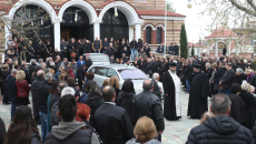 Συγκίνηση στο τελευταίο «αντίο» για τον Στέφανο Μπορμπόκη (pics)