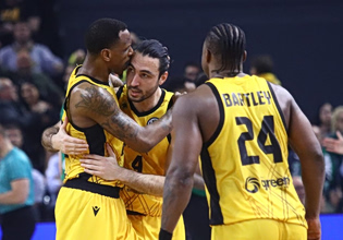 ΑΕΚ – Μπανταλόνα 72-67: Ξανά στο Final-4 του BCL η «Ένωση», άφησε εκτός την οικοδέσποινα